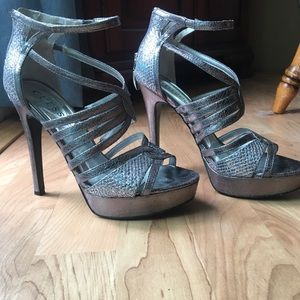 guess platform stiletto heels